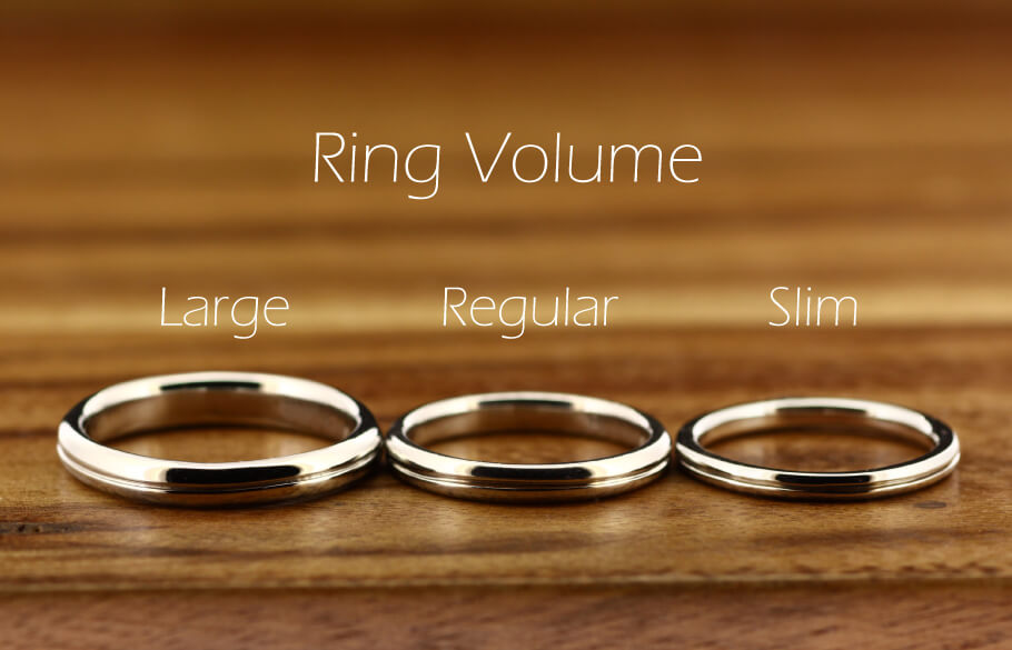 同じデザインでボリュームの違う3本の結婚指輪